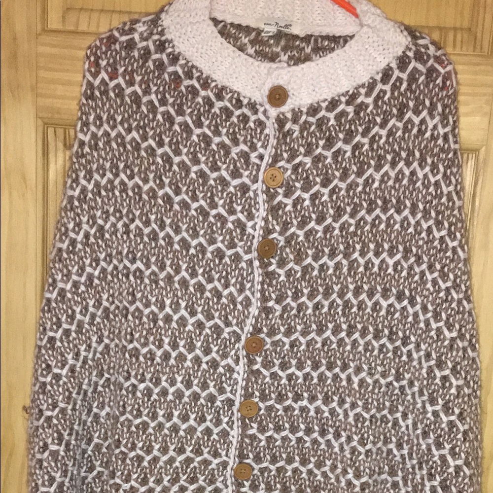 One size poncho
